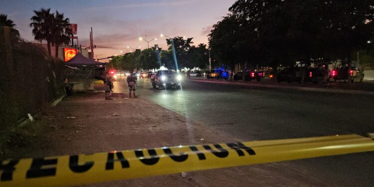 Matan a balazos a joven y adulto en el Desarrollo Urbano Tres Ríos