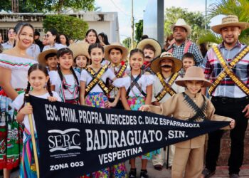 Autoridades de Badiraguato conmemoran el 115 Aniversario de la Revolución Mexicana