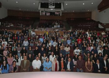 La Facultad de Psicología de la UAS abre con éxito su primer Congreso Internacional de Psicología Científica y III Jornada de Investigación 2025