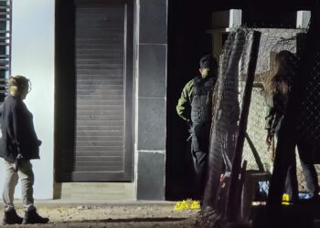Hallan a un hombre asesinado entre las tumbas del Panteón de Bacurimi