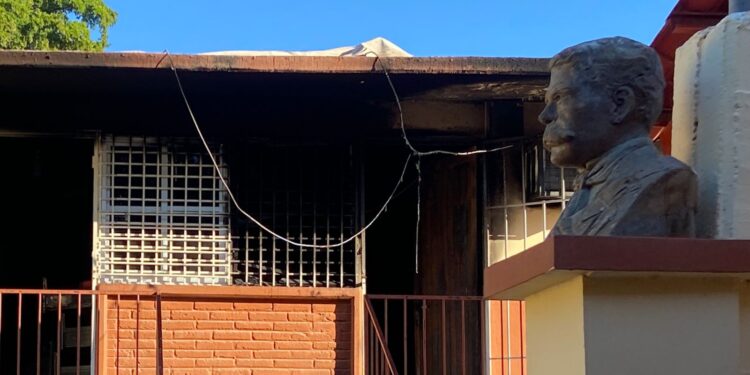 Vandalizan otra escuela en Bellavista