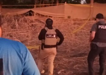 Hallan a un hombre semienterrado en Costa Rica