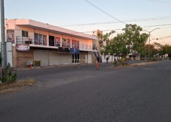 Balea a un hombre joven en un billar en el sector de Barrancos