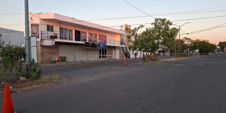 Balea a un hombre joven en un billar en el sector de Barrancos