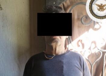 Detienen a civil, aseguran vehículos robados y una réplica de arma de fuego en Culiacán
