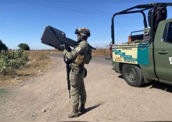 En Villa Juárez, Navolato, el Grupo Interinstitucional localiza y neutraliza 2 drones