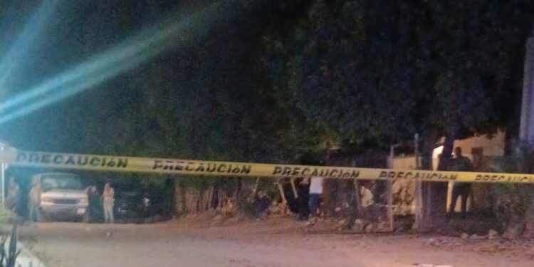 Vecino de Pericos, Mocorito, mata a balazos a su esposa y deja grave a su hija