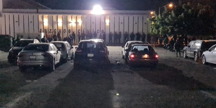 Lanzan explosivos a las instalaciones de la Secretaría de Seguridad Pública en Mazatlán