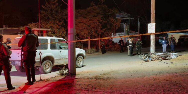 Muere vecina de Eldorado en choque de motocicleta y camioneta