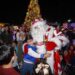 Chicos y grandes disfrutan del mágico show navideño en la Verbena Culiacán 2025
