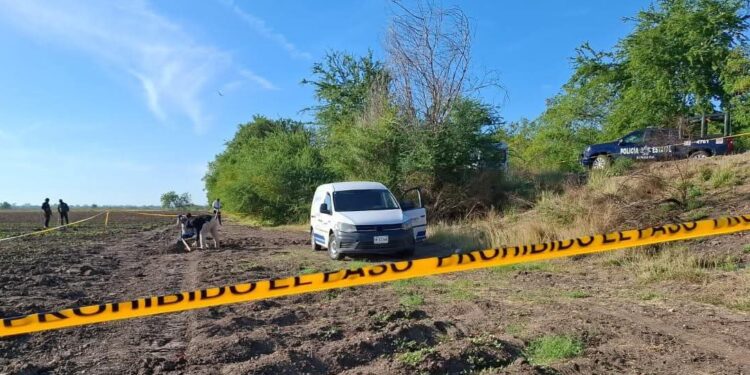 Localizan cuatro cuerpos en fosa clandestina en Costa Rica, Culiacán