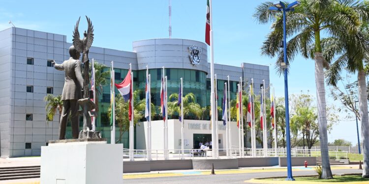 Acudirá el Rector Jesús Madueña a la Secretaría de Hacienda, junto con el titular de ANUIES