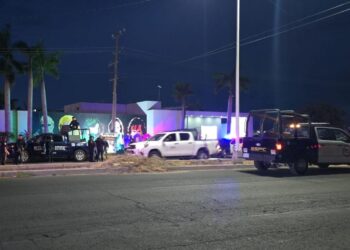 Detienen a dos jóvenes tras incendio provocado en motel de la salida norte de Culiacán