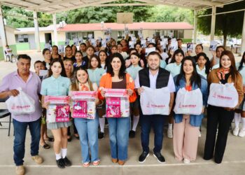 Campaña ‘Menstruación Digna’ llega a Badiraguato