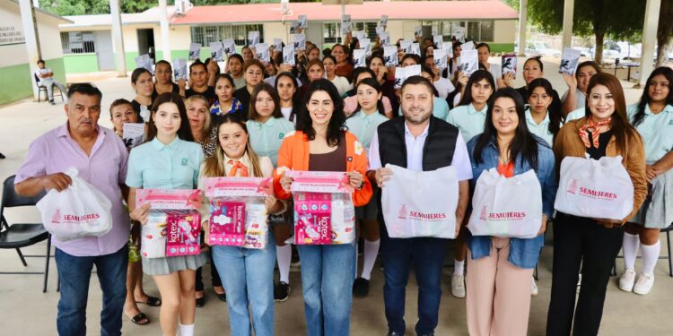 Campaña ‘Menstruación Digna’ llega a Badiraguato
