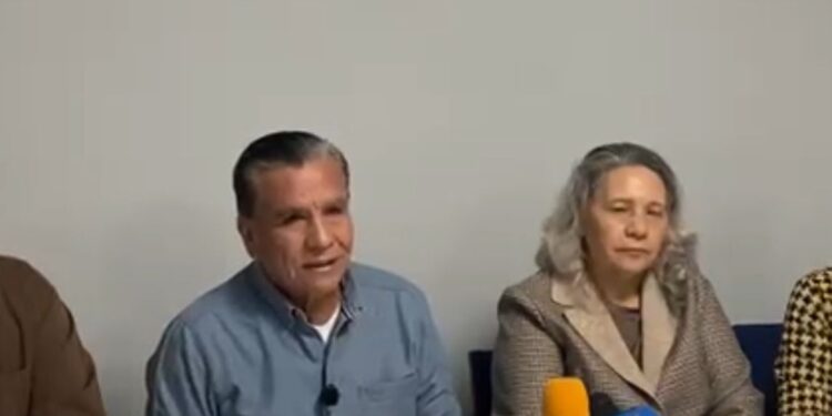 Comunidad de Jubilados A.C. rechaza toma de Tribuna y marca distancia de protestas en el Congreso contra autoridades de la UAS