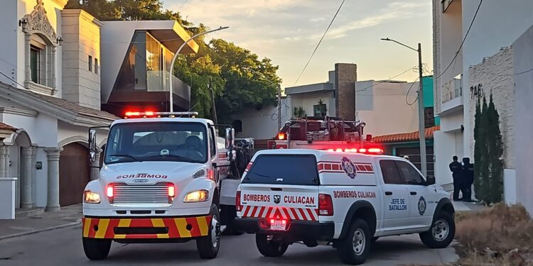 Atacan una residencia de dos plantas en la colonia Chapultepec