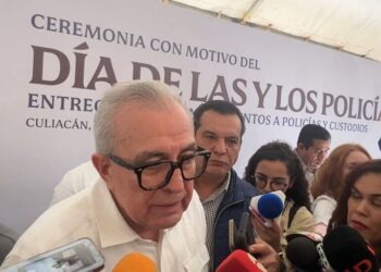 Rocha celebra aprobación del crédito por 2,200 mdp; anuncia mesas de trabajo para definir obras prioritarias desde enero