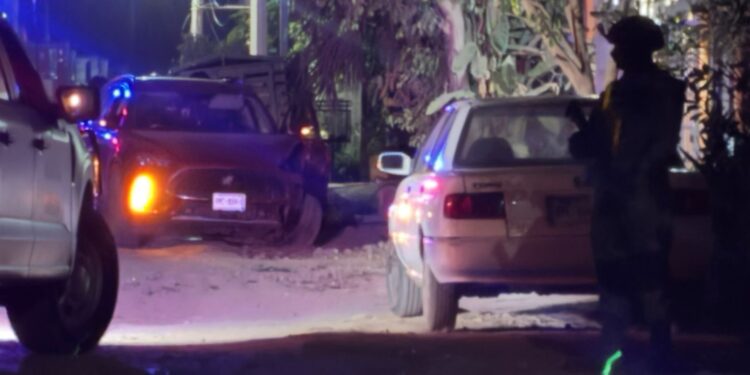 Persecución a balazos en la Culiacán–Eldorado deja solo un vehículo asegurado