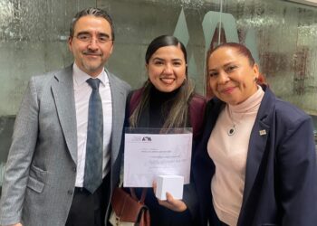 ¡Excelencia y calidad! Daniela Ochoa, académica de la UAS, obtiene la medalla al Mérito Universitario de la Universidad Autónoma Metropolitana