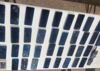 Dosis de presunta droga, cartuchos, celulares y demás objetos fueron asegurados en la revisión de este martes en el Centro Penitenciario Aguaruto.