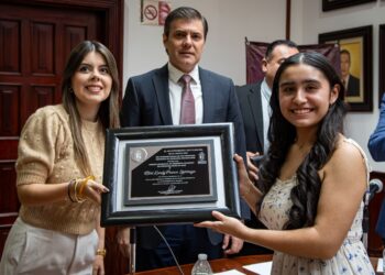 Otorga Ayuntamiento de Culiacán el Premio Municipal de Derechos Humanos 2025