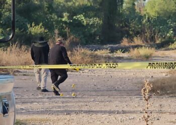 Localizan a un hombre desconocido asesinado a balazos en Aguaruto