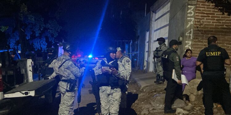 Un joven originario de Guaymas fue asesinado a balazos al interior de su domicilio en la Rosario Uzárraga