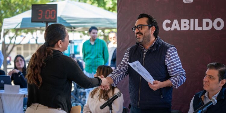 Juan de Dios Gámez encabeza la sexta Sesión de Cabildo Abierto