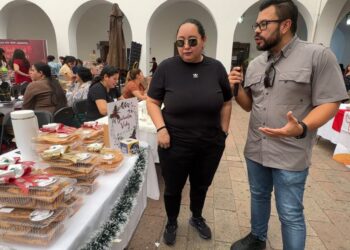Entre harina, tradición y amor: los buñuelos que endulzan la Nochebuena