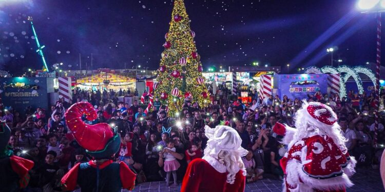 Más de 15 mil personas celebran la Navidad en la verbena Culiacán este 25 de diciembre