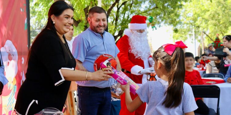 Gobierno de Badiraguato atiende nuevamente a familias desplazadas del municipio serrano en Culiacán