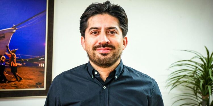 Apoyos invernales llegan a la sierra sinaloense antes del descenso de temperatura