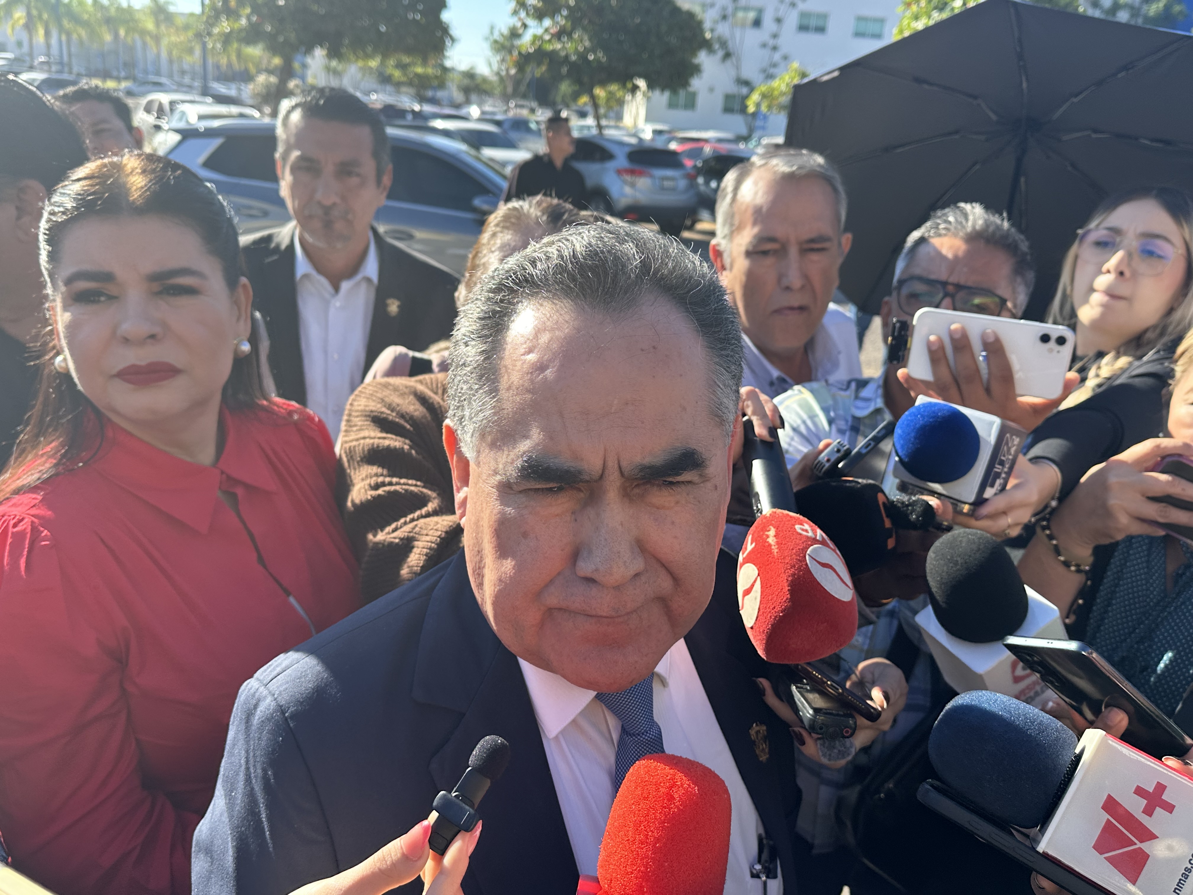 Rector de la UAS confía en gestión del gobernador ante la presidenta este jueves para destrabar recursos de aguinaldo