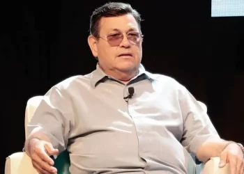 Fallece Abraham Isaac Quintanilla, padre y mánager de Selena, a los 86 años