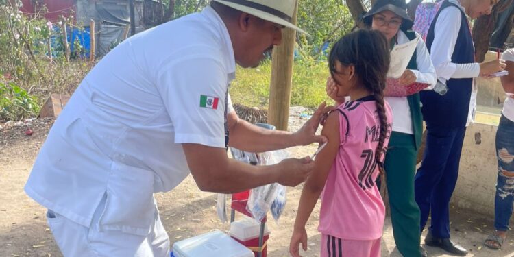 Sinaloa se posiciona entre los primeros tres estados con mayor cobertura de vacunación contra el sarampión