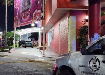 Ataques armados causan daños en casino y gasolinera durante la madrugada en Culiacán