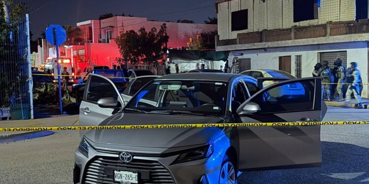 Ataque a balazos en la Emiliano Zapata deja tres fallecidos y un herido