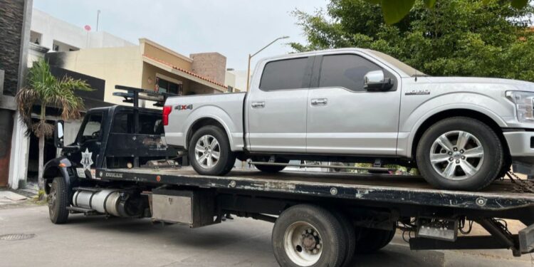 Tras cumplimentar una Orden Técnica de Investigación en Portalegre, el Grupo Interinstitucional asegura armas largas, municiones, equipo táctico y una camioneta