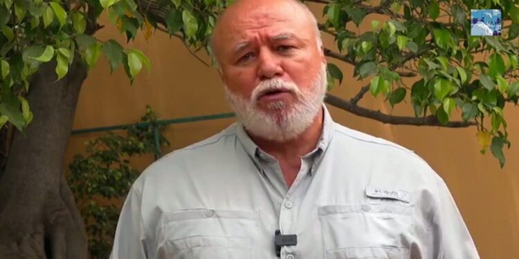 Grupos armados invaden casas en Isla Cortés propiedad de Manuel Clouthier; sujetos son arrestados y se aseguran armas, confirma Rocha