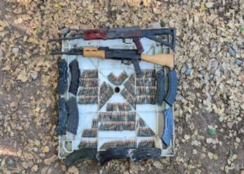 Grupo Interinstitucional asegura armas largas, cargadores y cartuchos en la zona rural de Culiacán