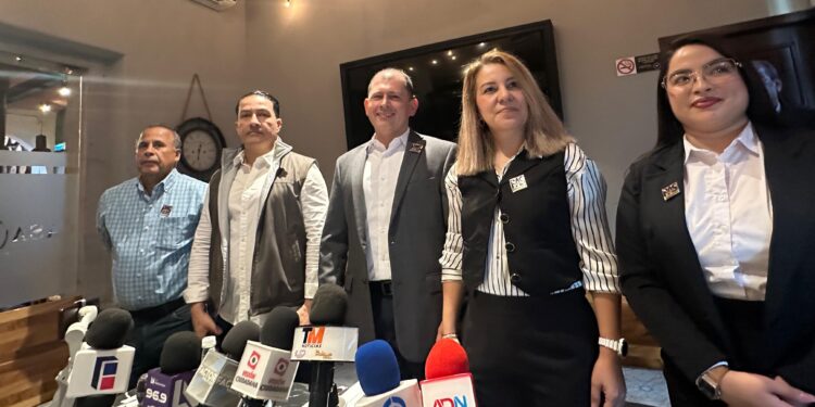 PAS apuesta por proyecto propio para 2027 y descarta alianzas formales por ahora