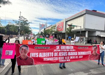 Inés cumple un año desaparecido y su nombre sigue en las calles; su madre sigue buscándolo