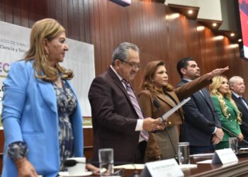 Congreso reconoce que en Sinaloa hay avances en educación