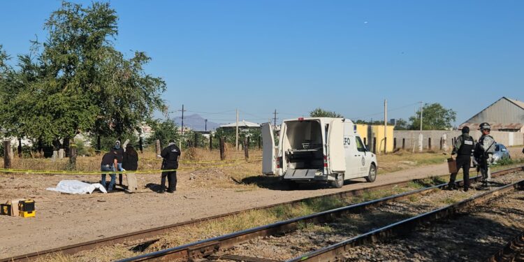 Localizan cuerpo embolsado con huellas de tortura en la colonia Industrial El Palmito