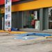 Ejecutan a hombre en el estacionamiento de un Oxxo en Culiacancito