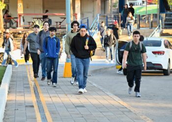 ¡A las aulas! Regresan 170 mil estudiantes a la UAS para el segundo semestre del ciclo 2025–2026, con infraestructura renovada y sólida preparación institucional