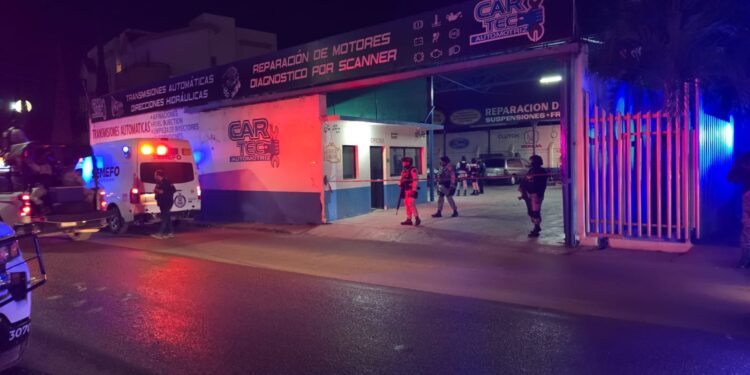 Ataque armado en taller automotriz deja un muerto y un herido en Culiacán
