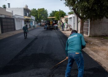 Calles en mantenimiento: reencarpetado y bacheo se mantienen activos en la ciudad