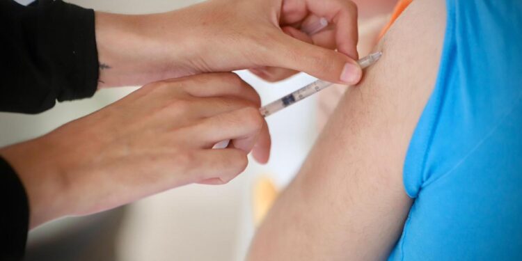 Secretaría de Salud llama a la población a vacunarse contra el sarampión